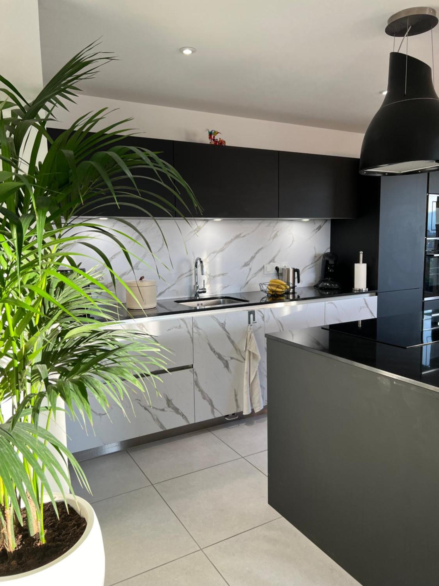 Apartment Warm + Private Free Park.