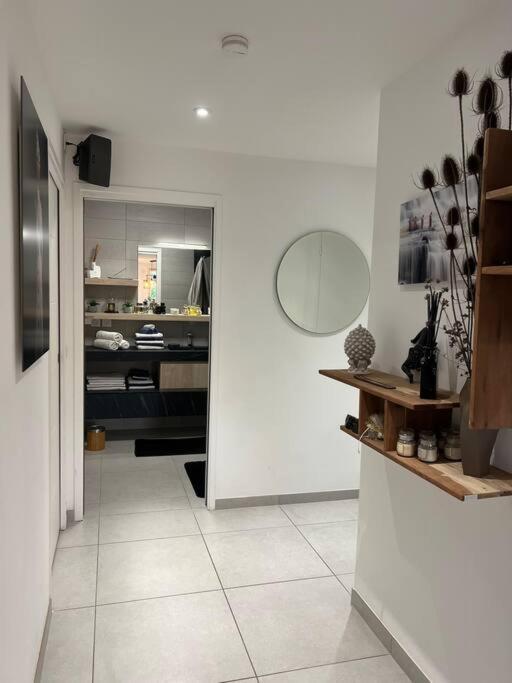 Warm + Private Free Park. Apartment Vétraz-Monthoux